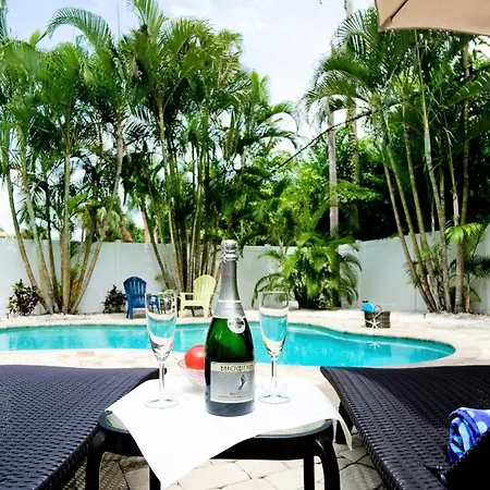 Sunbreeze Villa